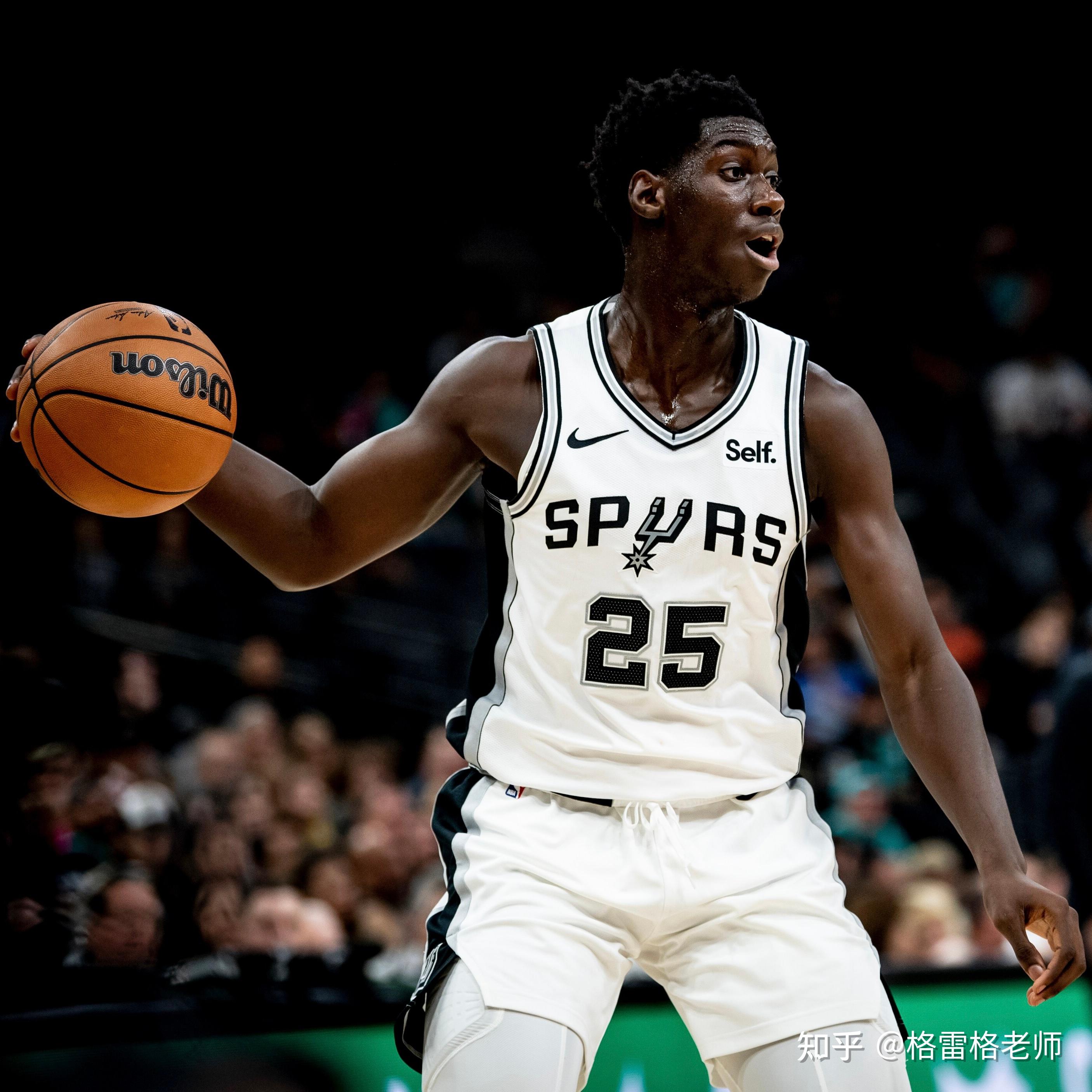 bbsports-关于圣安东尼奥马刺迎中超关键赛，关键时刻更衣室发声，球迷炸锅，身体对抗强度拉满的信息-bbsports